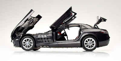  SLR McLaren 1:18 CMC exclusive Models