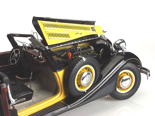 HORCH 853 Cabriolet 