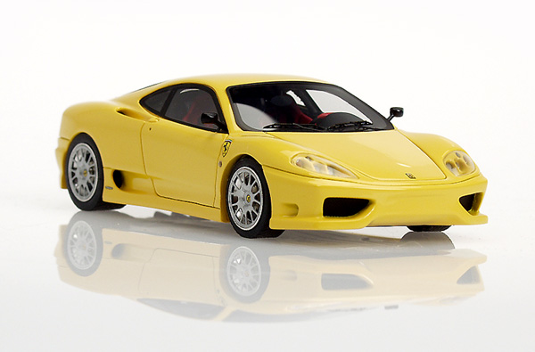 FERRARI CHALLENGE STRADALE