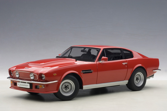 Autoart 70222 Aston Martin V8 Vantage 1985 Suffolk Red