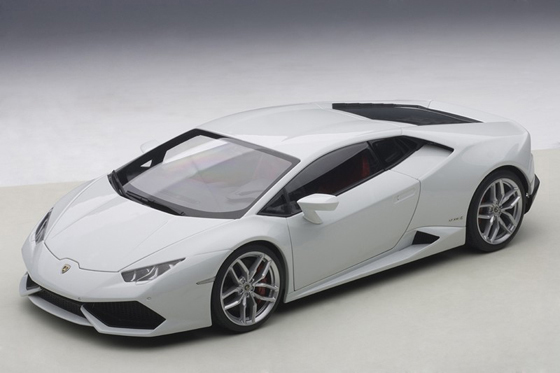 Autoart 74602 Lamborghini Huracan LP610-4 2014 Weiss
