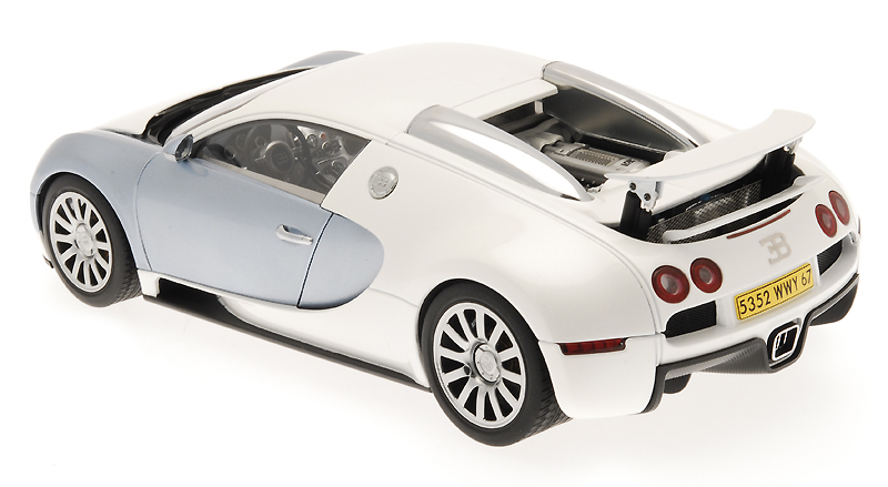 BUGATTI Veyron Modellauto