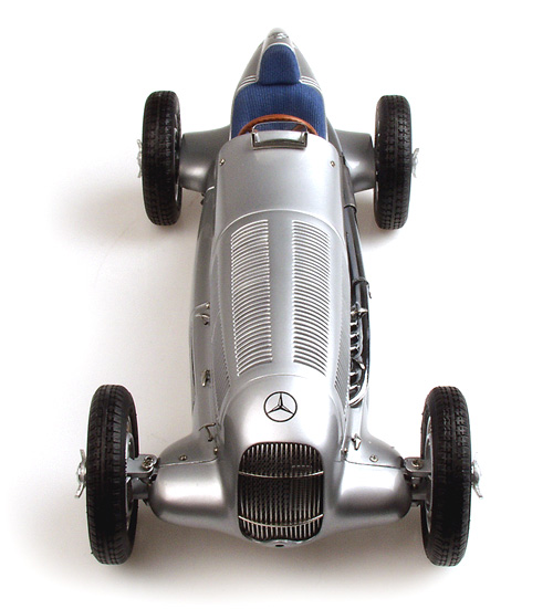 Mercedes Silberpfeil W25