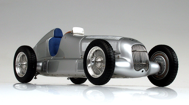 MERCEDES BENZ W25