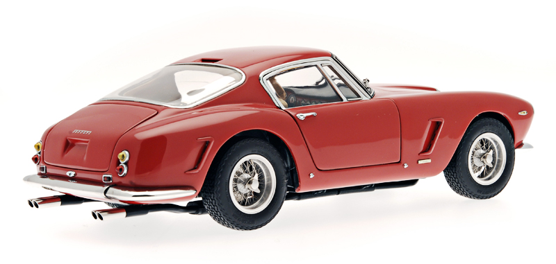 CMC FERRARI Modellauto