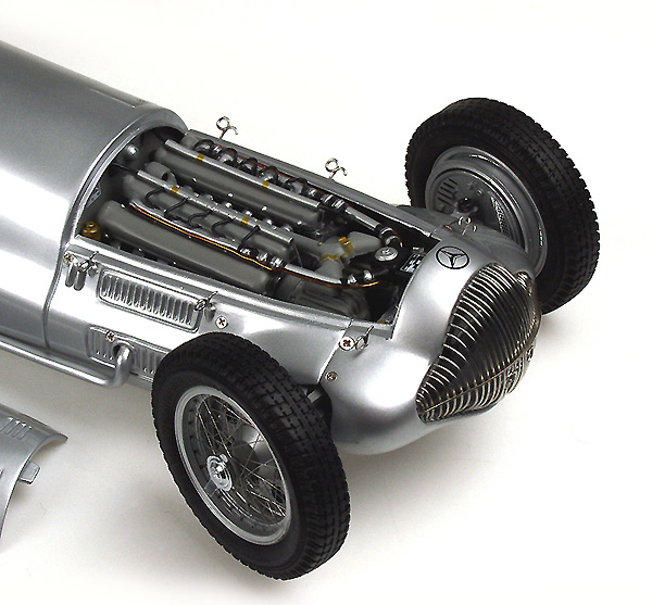 CMC MERCEDES W154 Motor