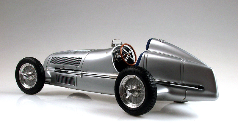 Mercedes Benz W25 Silberpfeil
