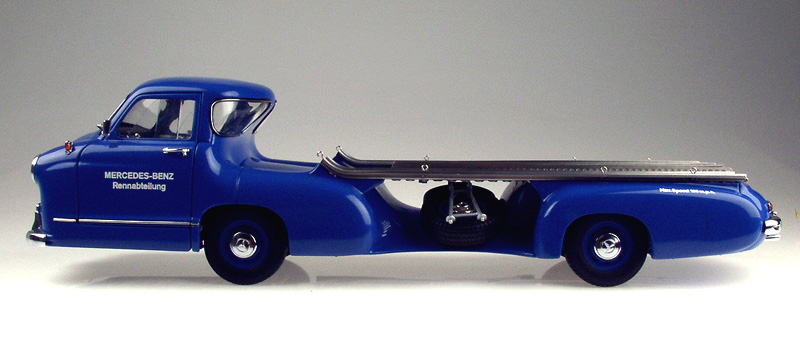CMC Renntransporter