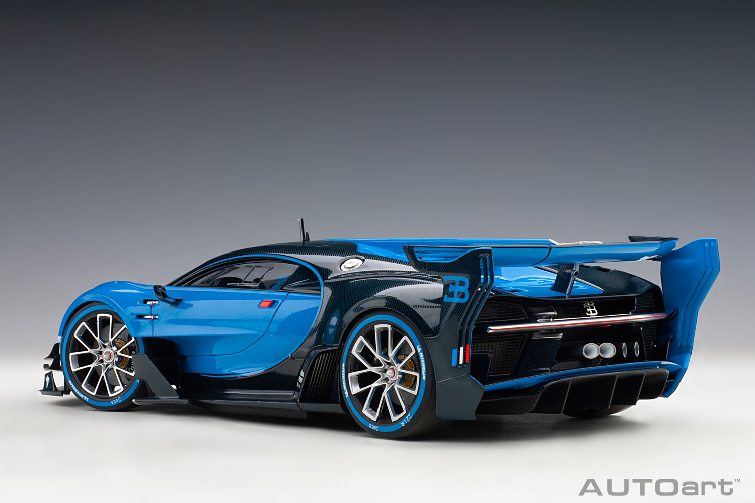 Autoart Bugatti Vision Gran Turismo 