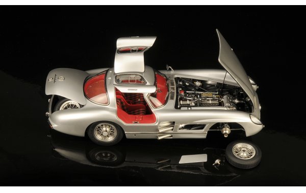 Bild 10 - Mercedes Benz 300 SLR Uhlenhaut Coupe
