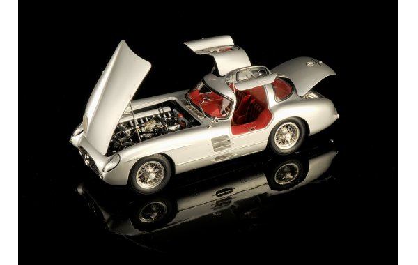 Bild 11 - Mercedes Benz 300 SLR Uhlenhaut Coupe