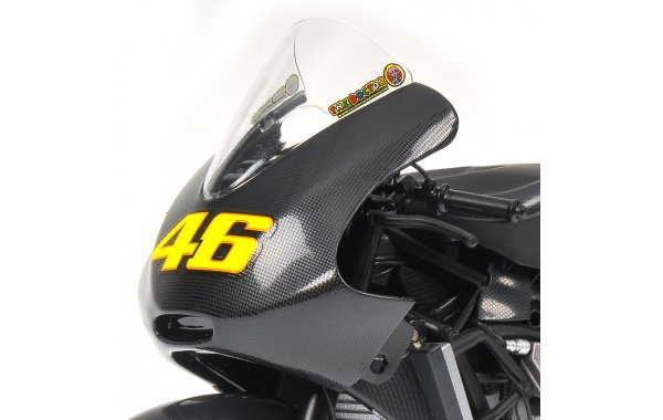 Bild 9 - Ducati Desmosedici Valentino Rossi Test 2011