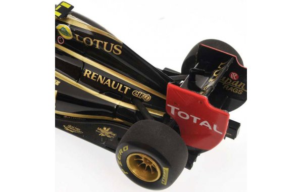 Bild 3 - Lotus-Renault GP R31 Vitaly Petrov 2011