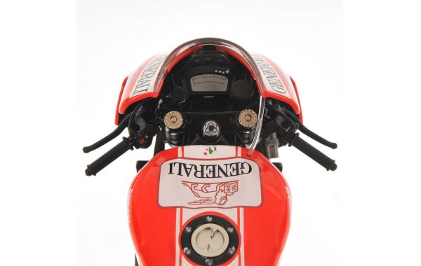 Bild 4 - Ducati Desmosedici Valentino Rossi Launch Version 2011