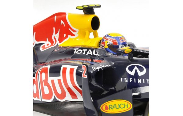Bild 2 - Red Bull Racing RB7 Mark Webber 2011
