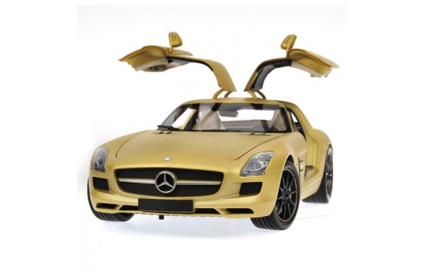 Bild 4 - Mercedes Benz SLS AMG 1/18 Modellauto