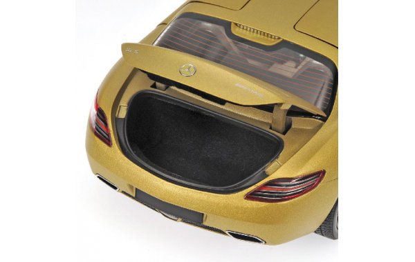 Bild 10 - Mercedes Benz SLS AMG 1/18 Modellauto