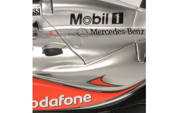 Bild 3 - Vodafone McLaren Mercedes MP4-26 2011