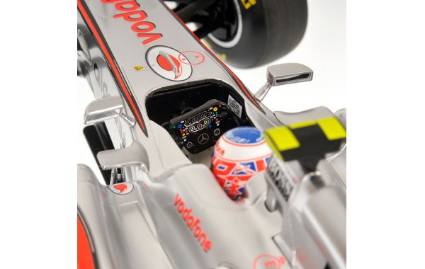 Bild 5 - Vodafone McLaren Mercedes MP4-26 2011