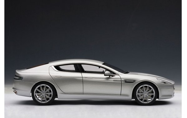 Bild 6 - Aston Martin Rapide 2010