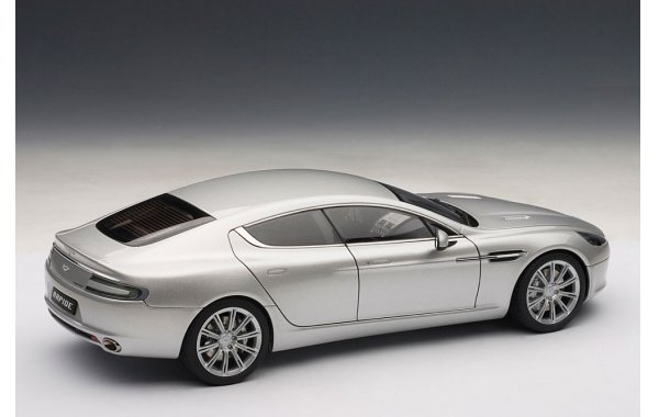 Bild 8 - Aston Martin Rapide 2010