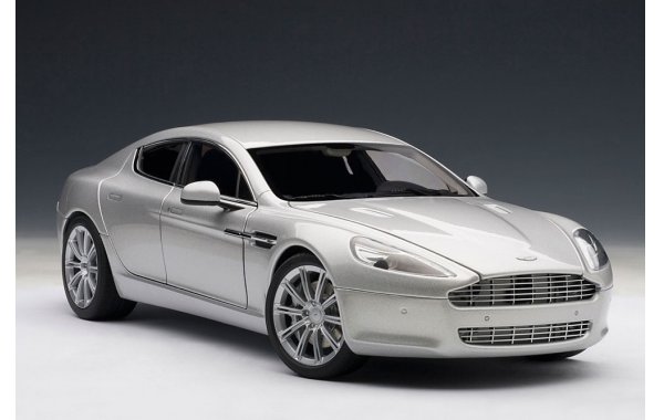 Bild 12 - Aston Martin Rapide 2010