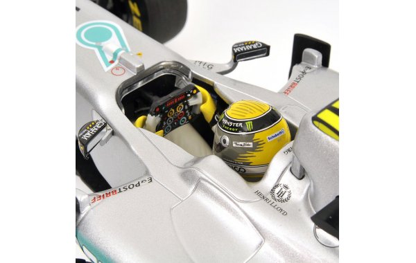 Bild 2 - Mercedes GP Petronas F1 Nico Rosberg 2011