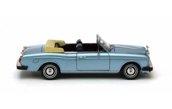 Bild 2 - Rolls-Royce Corniche Convertible 1977