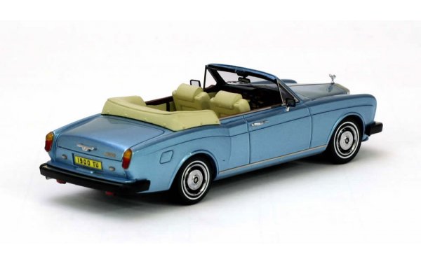 Bild 3 - Rolls-Royce Corniche Convertible 1977