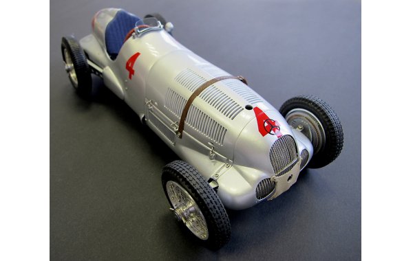 Bild 2 - Mercedes-Benz W125 GP Donington 1937 Dick Seaman