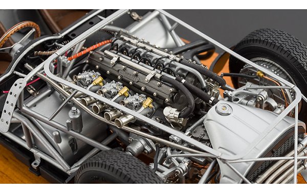 Bild 5 - Maserati 300S 1956 1/18 Chassis