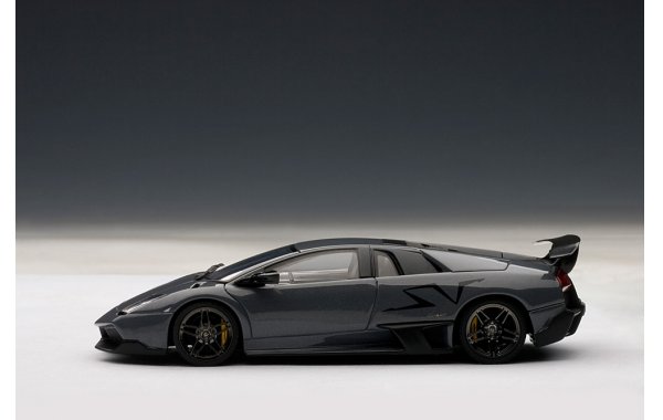 Bild 2 - Lamborghini Murcielago SV LP670-4 2009