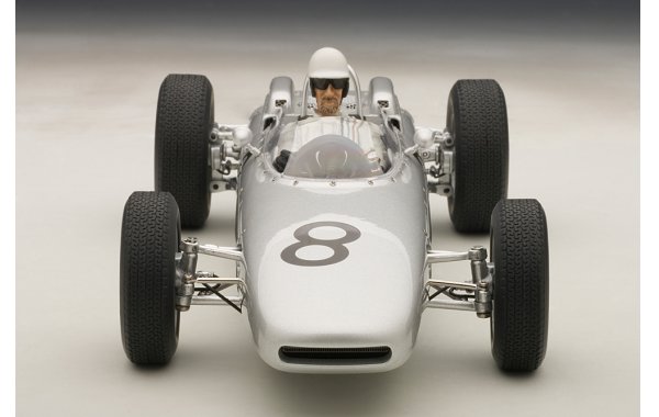 Bild 3 - Porsche 804 F1 Monoposto 1962 mit Fahrerfigur