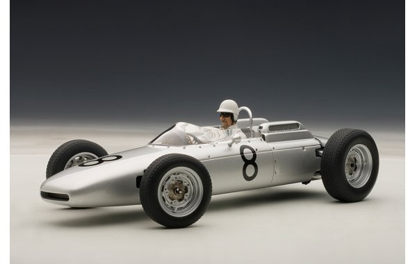 Bild 8 - Porsche 804 F1 Monoposto 1962 mit Fahrerfigur