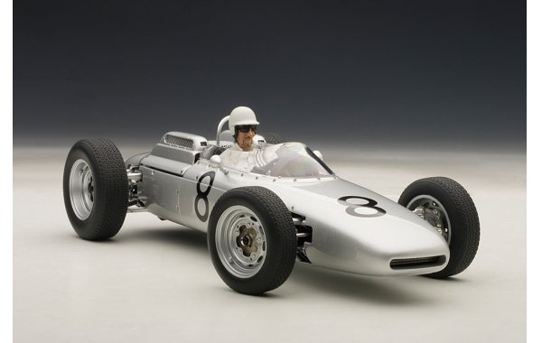 Bild 9 - Porsche 804 F1 Monoposto 1962 mit Fahrerfigur