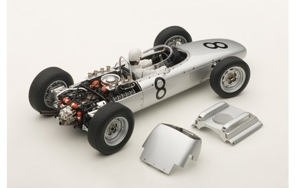 Bild 10 - Porsche 804 F1 Monoposto 1962 mit Fahrerfigur
