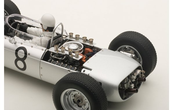 Bild 11 - Porsche 804 F1 Monoposto 1962 mit Fahrerfigur