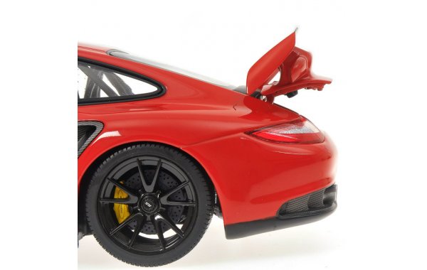 Bild 5 - Porsche 911 GT2 RS 2011