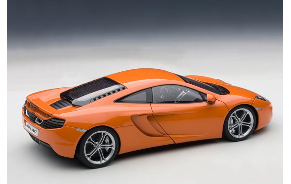Bild 2 - McLaren MP4-12C