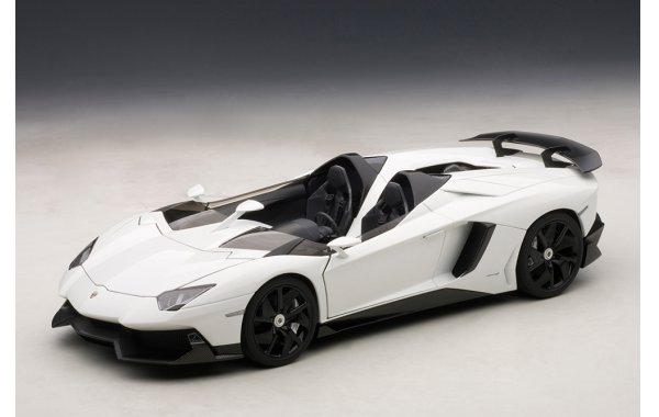 Bild 6 - Lamborghini Aventador J 2012