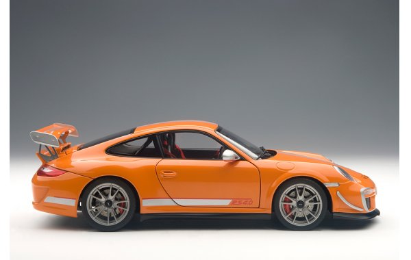 Bild 4 - Porsche 997 GT3 RS 4.0 2011