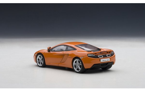 Bild 2 - McLaren MP4-12C 1/43 Modellauto