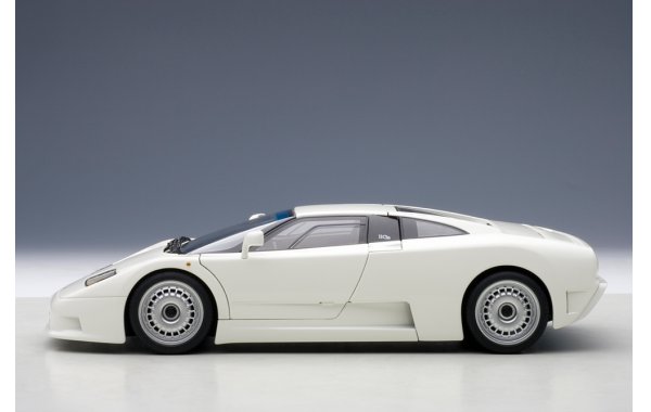Bild 4 - Bugatti EB 110 GT 1991