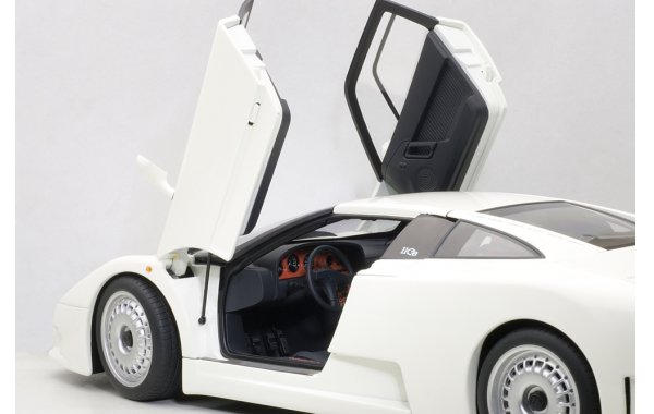 Bild 13 - Bugatti EB 110 GT 1991