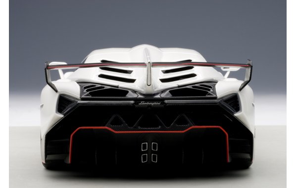 Bild 3 - Lamborghini Veneno 2013