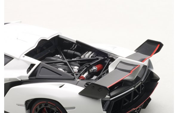 Bild 14 - Lamborghini Veneno 2013