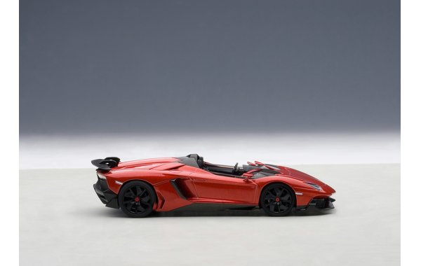 Bild 6 - Lamborghini Aventador J 2012