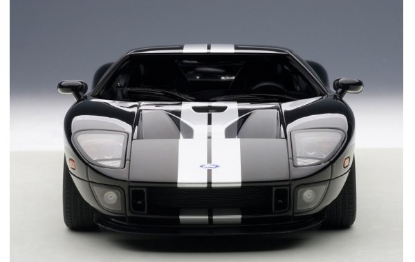 Bild 6 - Ford GT 2004 1/18 Modellauto