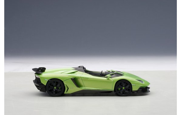 Bild 6 - Lamborghini Aventador J 2012 verde ithaca