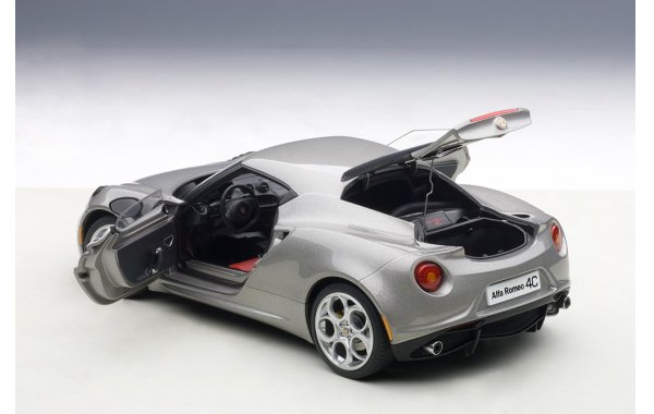 Bild 10 - Alfa Romeo 4C